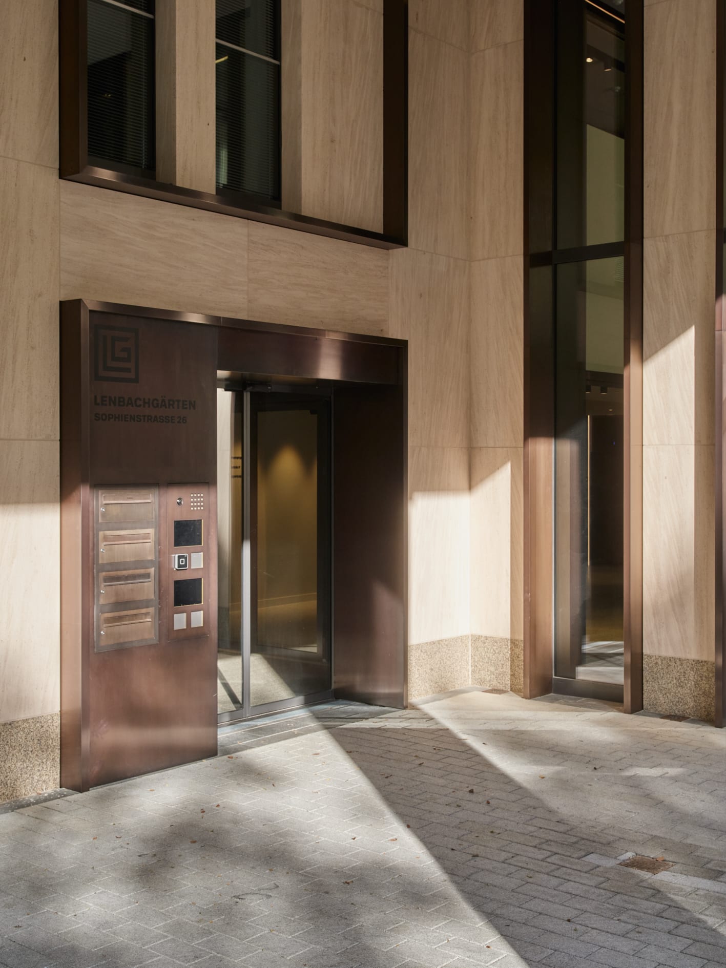 Eingang Lenbachgärten München